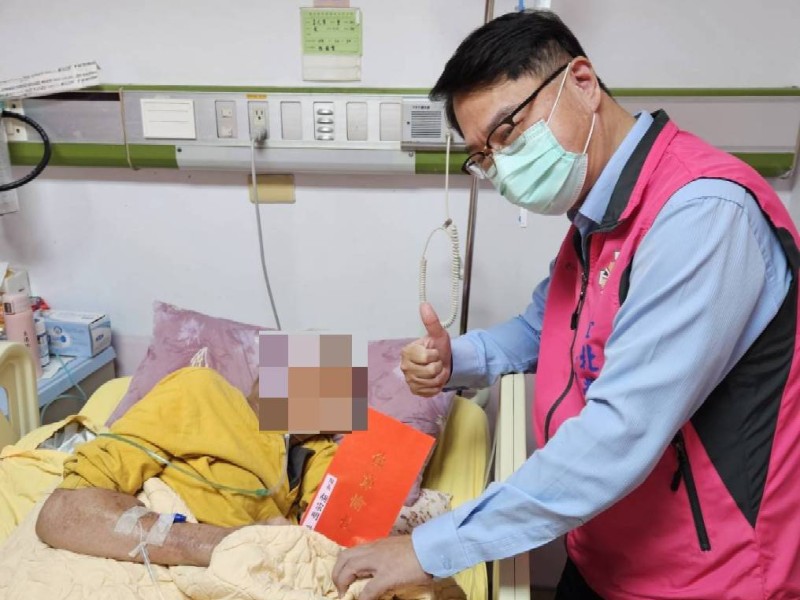 榮民節前夕傳遞關懷祝福 ! 北榮玉里分院慰問住院榮民 